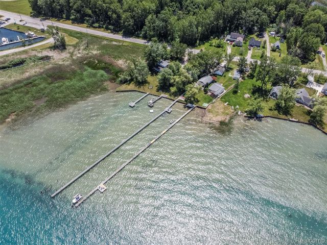 2100 N Channel Drive, Clay Township, MI 48028