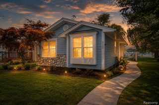 2100 N Channel Drive, Clay Township, MI 48028