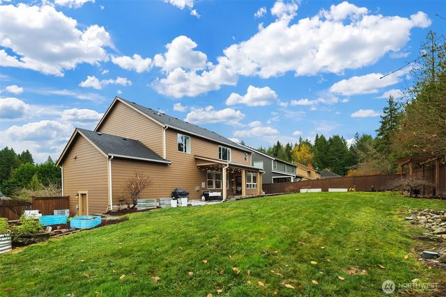 12902 194th Avenue Ct E, Bonney Lake, WA 98391