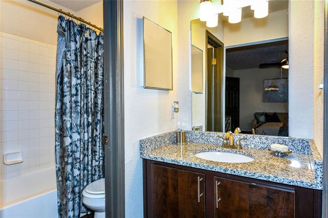 501 N River Parkway 2117, Atlanta, GA 30350