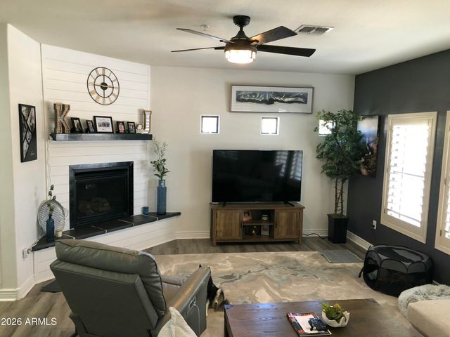 21320 N 56TH Street N 2138, Phoenix, AZ 85054