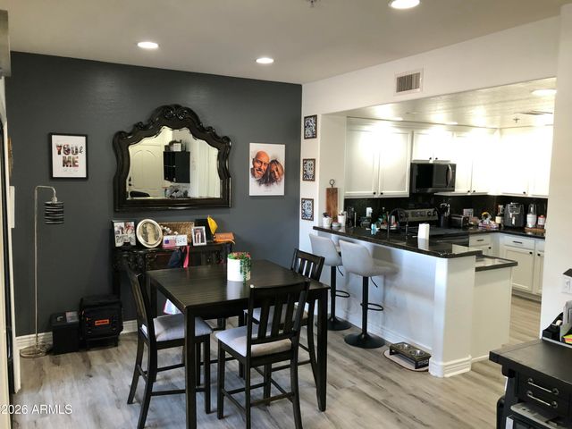 21320 N 56TH Street N 2138, Phoenix, AZ 85054