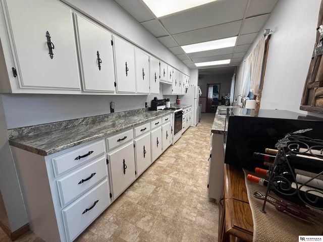 1641 W B Street, Lincoln, NE 68522