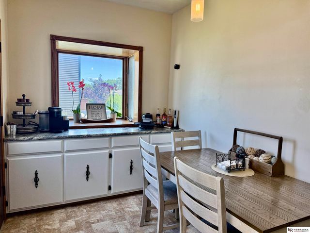 1641 W B Street, Lincoln, NE 68522