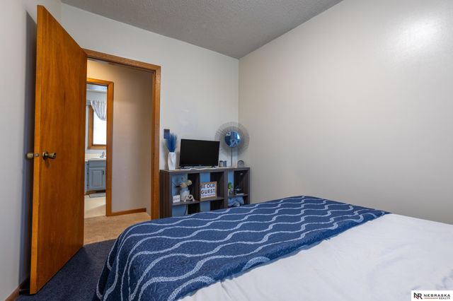 1641 W B Street, Lincoln, NE 68522