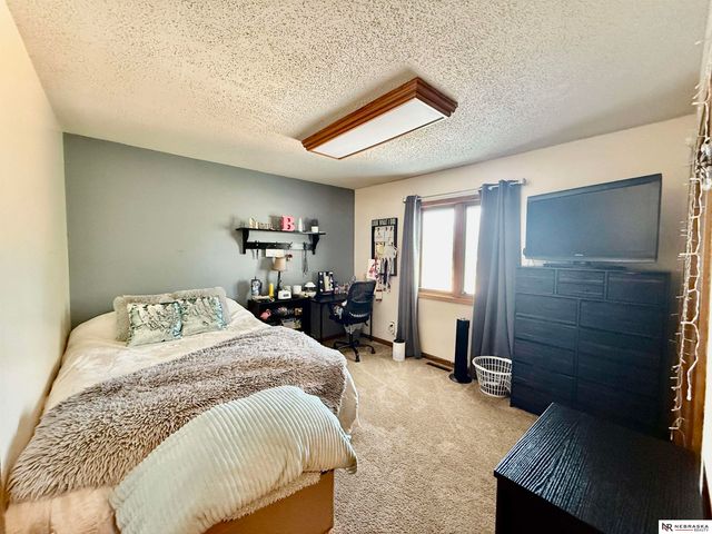 1641 W B Street, Lincoln, NE 68522