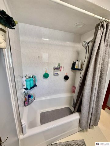 1641 W B Street, Lincoln, NE 68522