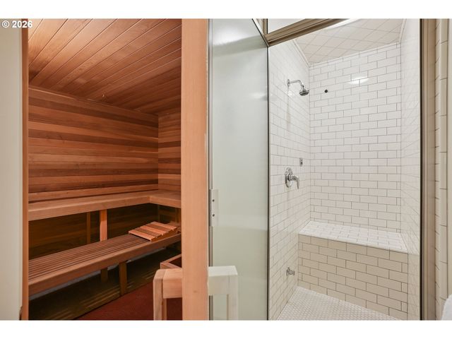 1776 Sw MONTGOMERY Dr, Portland, OR 97201