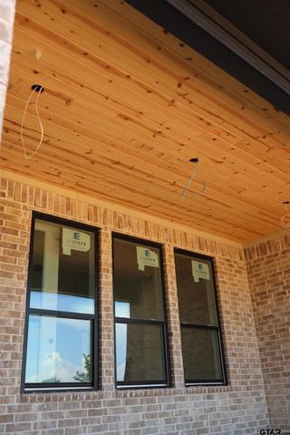 15584 CR 434, Lindale, TX 75771