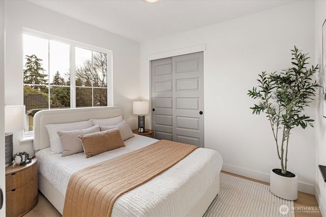 9003 30th Avenue SW, Seattle, WA 98126