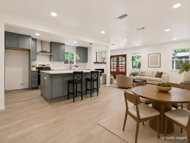 2600 Olympia Court, Arlington, TX 76013