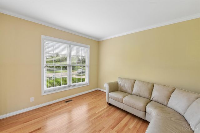 325 Eastbury Drive, Loveland, OH 45140