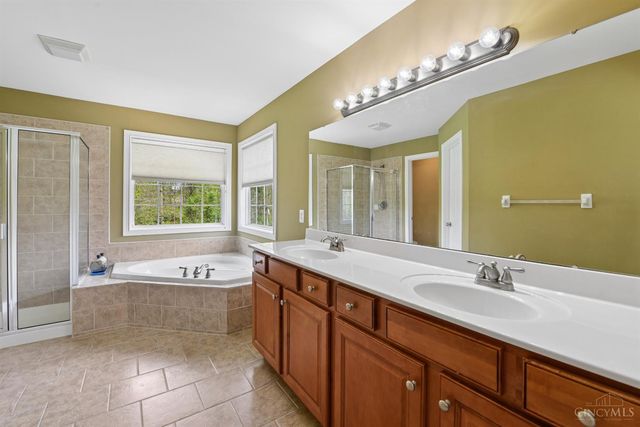 325 Eastbury Drive, Loveland, OH 45140