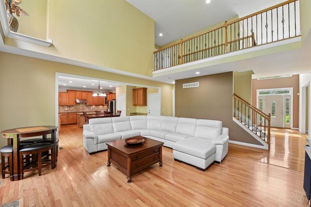 325 Eastbury Drive, Loveland, OH 45140