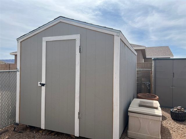 9597 N Tall Tree Drive, Kingman, AZ 86401