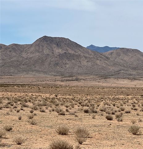 9597 N Tall Tree Drive, Kingman, AZ 86401