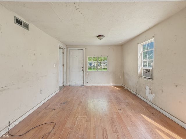 2606 Mars Hill Street, Indianapolis, IN 46241