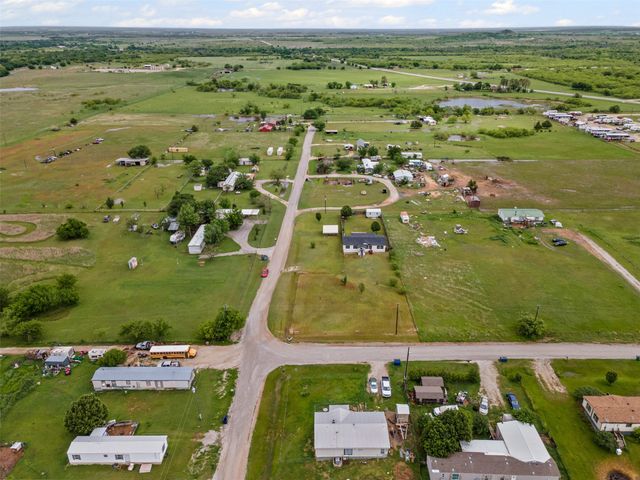 430 Indian Hills Road, Bowie, TX 76230