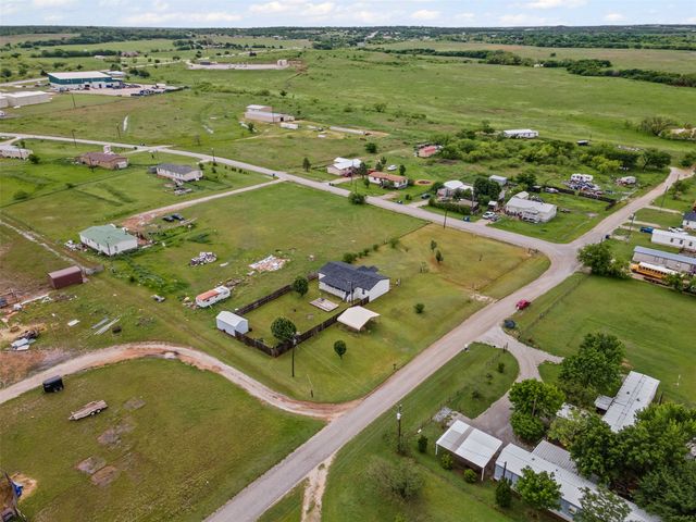 430 Indian Hills Road, Bowie, TX 76230