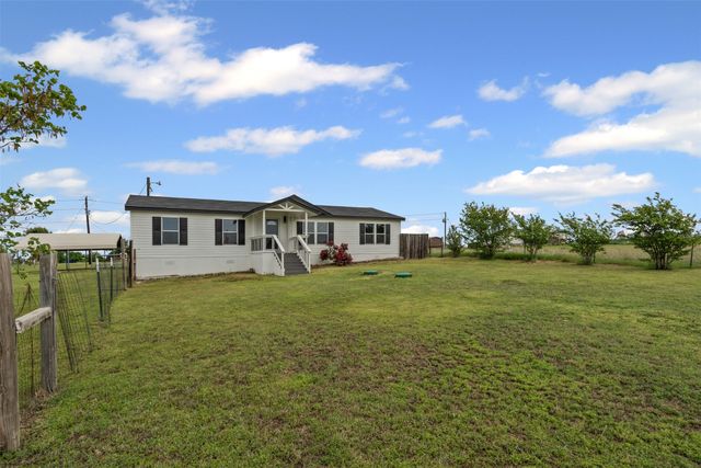 430 Indian Hills Road, Bowie, TX 76230