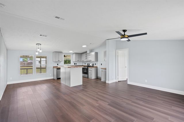 430 Indian Hills Road, Bowie, TX 76230