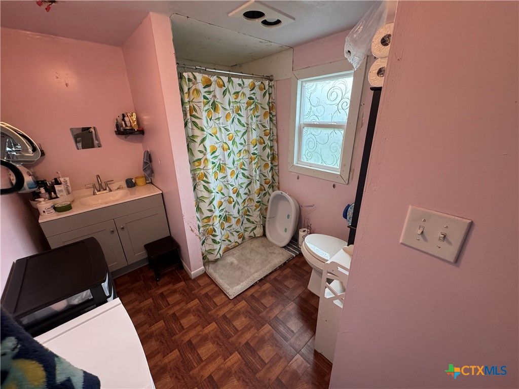 Image 16 of property listing at 1117 Terrell Street, Cuero, TX 77954