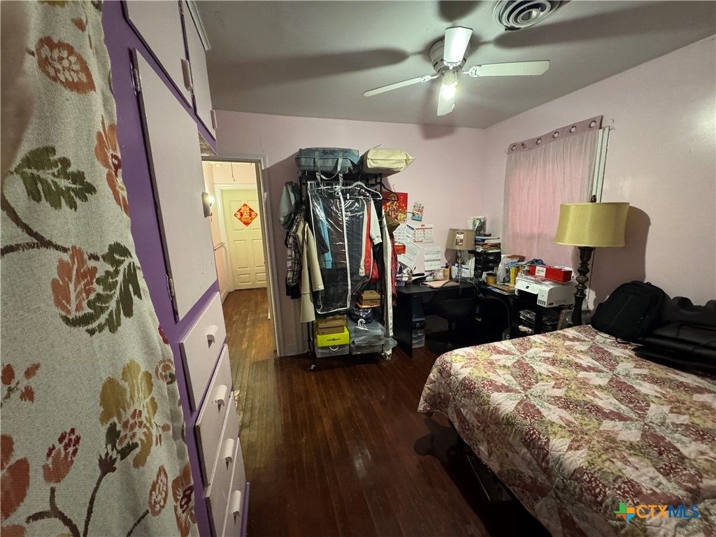 Image 18 of property listing at 1117 Terrell Street, Cuero, TX 77954