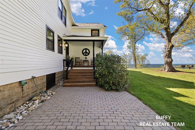 8282 W Harrison Road, Mears, MI 49436