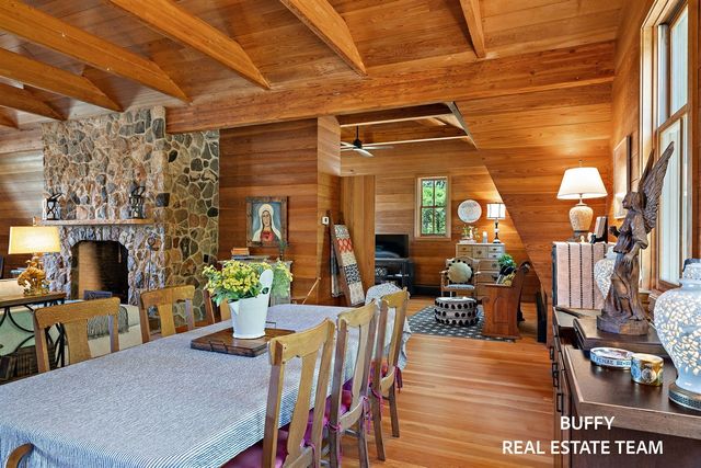 8282 W Harrison Road, Mears, MI 49436