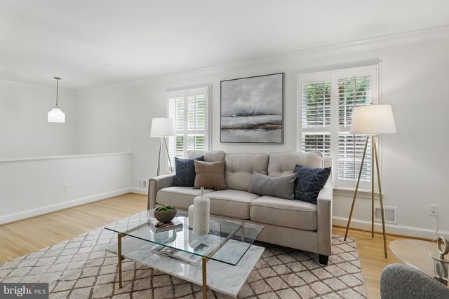 129 FORT WILLIAMS PARKWAY, Alexandria, VA 22304