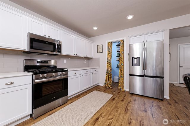 501 NE Ridge Point Boulevard, Belfair, WA 98528