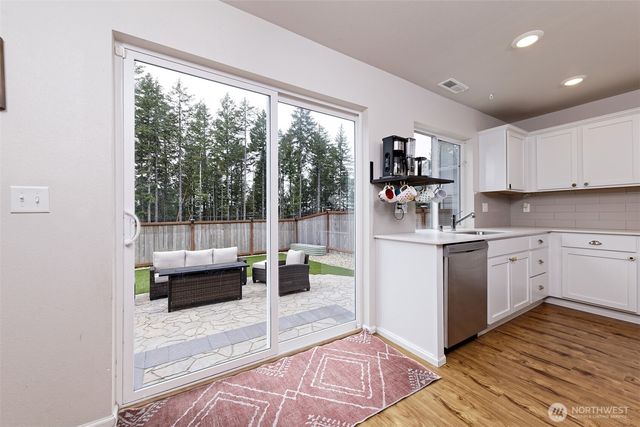 501 NE Ridge Point Boulevard, Belfair, WA 98528