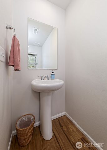 501 NE Ridge Point Boulevard, Belfair, WA 98528