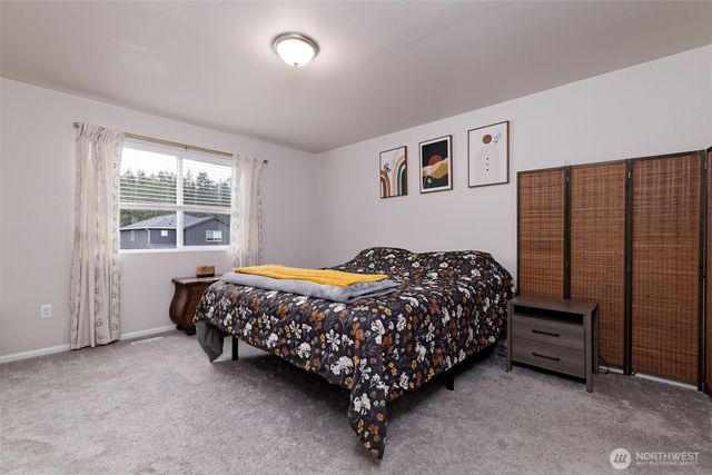 501 NE Ridge Point Boulevard, Belfair, WA 98528