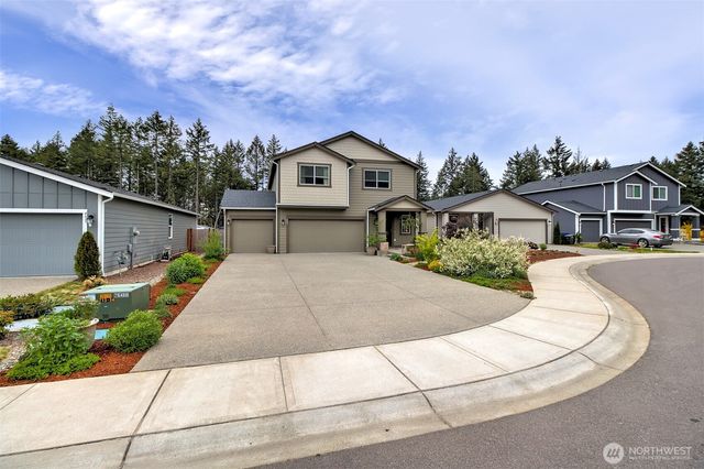 501 NE Ridge Point Boulevard, Belfair, WA 98528