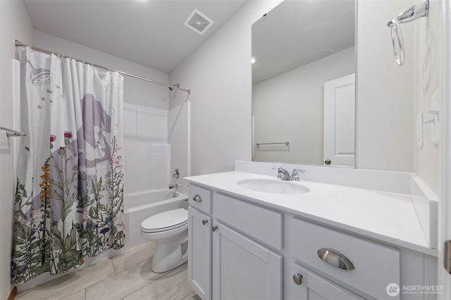 501 NE Ridge Point Boulevard, Belfair, WA 98528