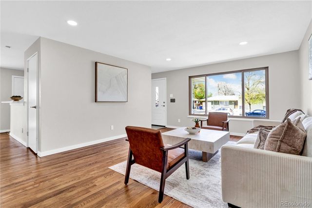 3040 Cimarron Street, Aurora, CO 80011