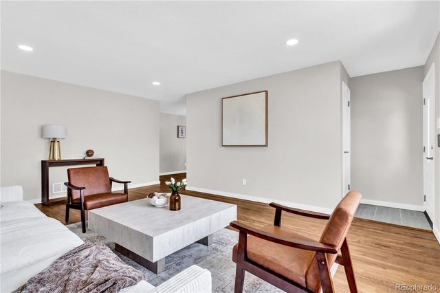 3040 Cimarron Street, Aurora, CO 80011