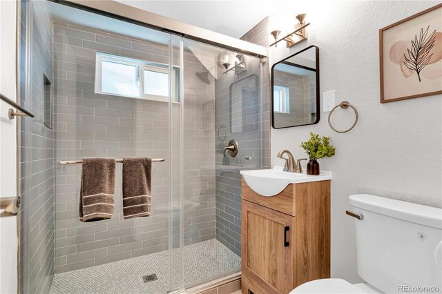 3040 Cimarron Street, Aurora, CO 80011