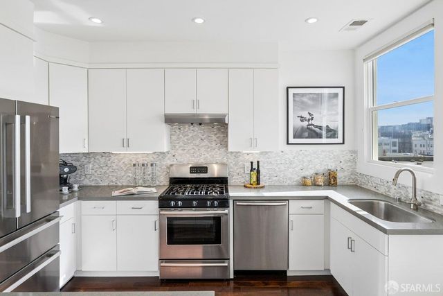 1725 Hyde Street 5, San Francisco, CA 94109