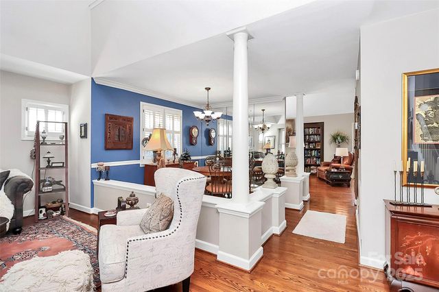 10335 Johns Towne Drive, Charlotte, NC 28210