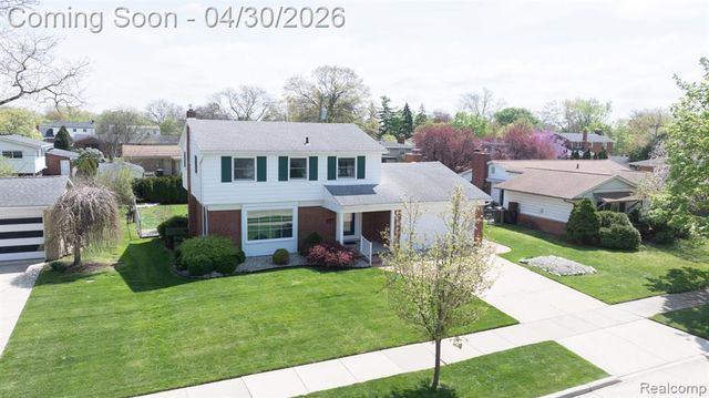 1645 Waverly Street, Trenton, MI 48183