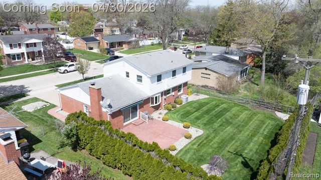 1645 Waverly Street, Trenton, MI 48183
