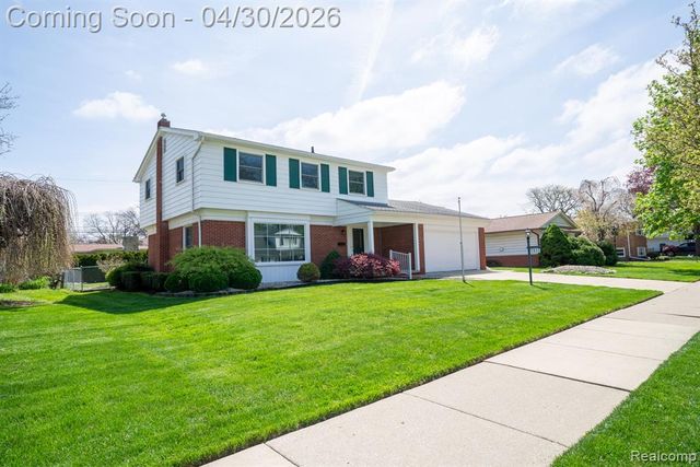 1645 Waverly Street, Trenton, MI 48183