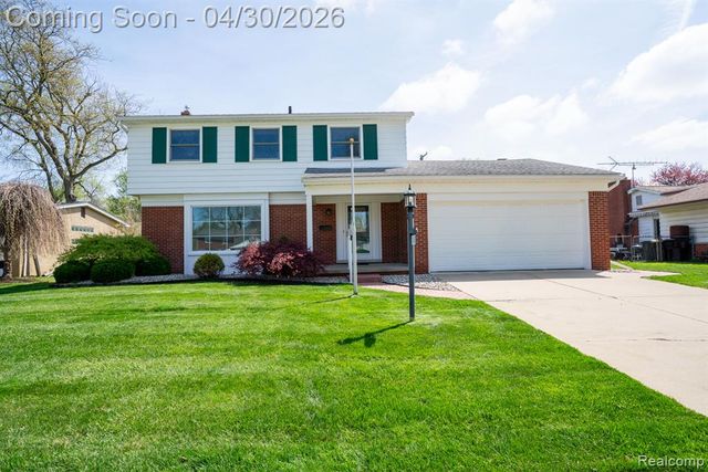 1645 Waverly Street, Trenton, MI 48183