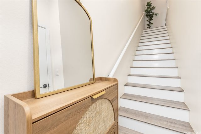 91-3575 Kauluakoko Street 1414, Ewa Beach, HI 96706