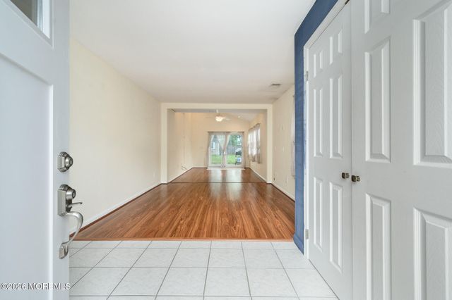 318 Hemlock Drive, Lanoka Harbor, NJ 08734