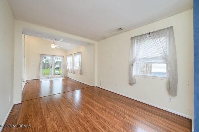 318 Hemlock Drive, Lanoka Harbor, NJ 08734