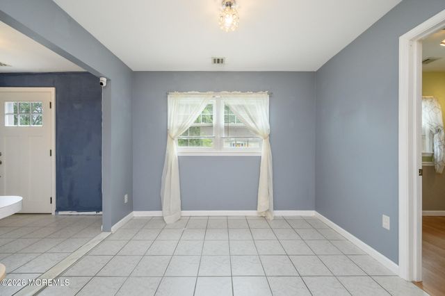 318 Hemlock Drive, Lanoka Harbor, NJ 08734