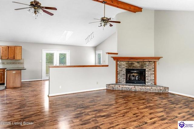 199 Lickskillet Drive, Shepherdsville, KY 40165